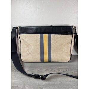 Coach Thompson Signature Jacquard Messenger Crossbody Bag‎ Varsity Stripe